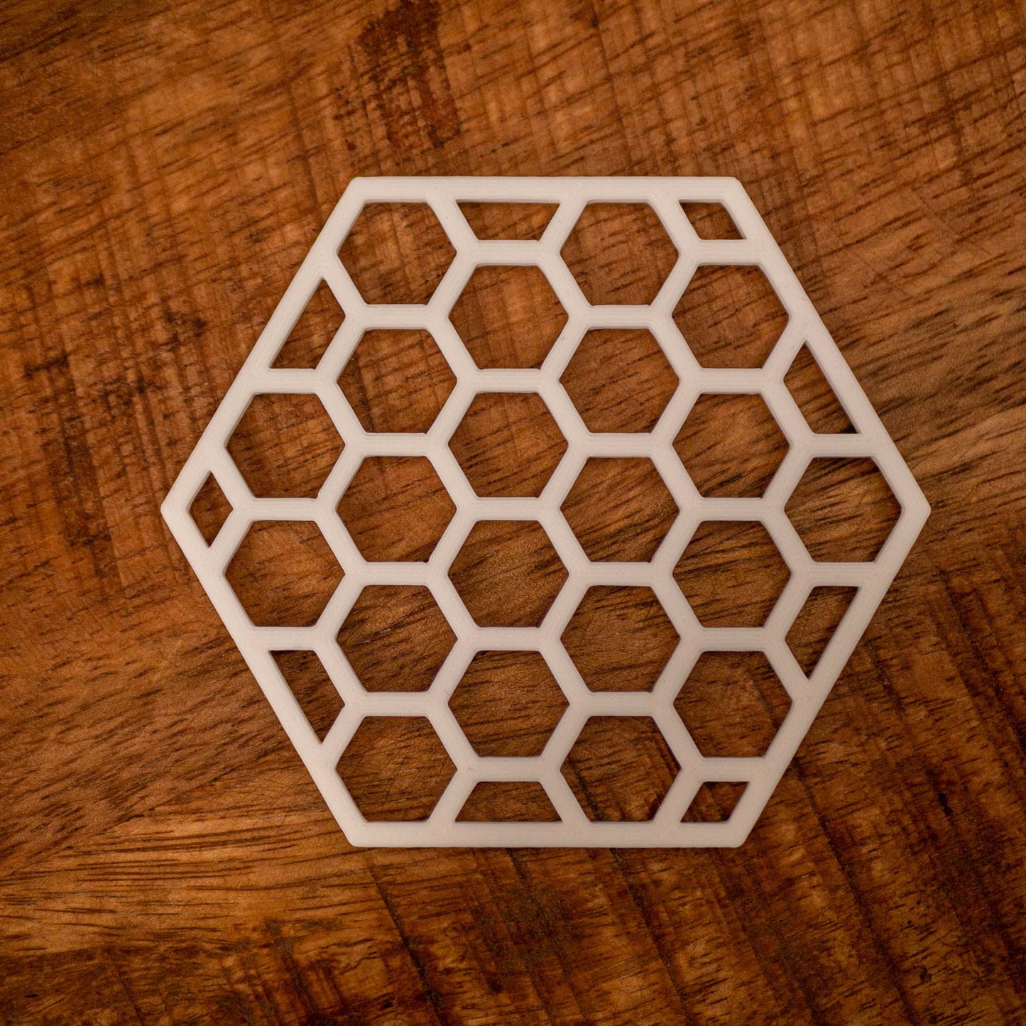 Geometric Honeycomb Pattern Coasters 4 or 8 pack - Navy Blue, Stone, Black and White - Vantage 3D Prints