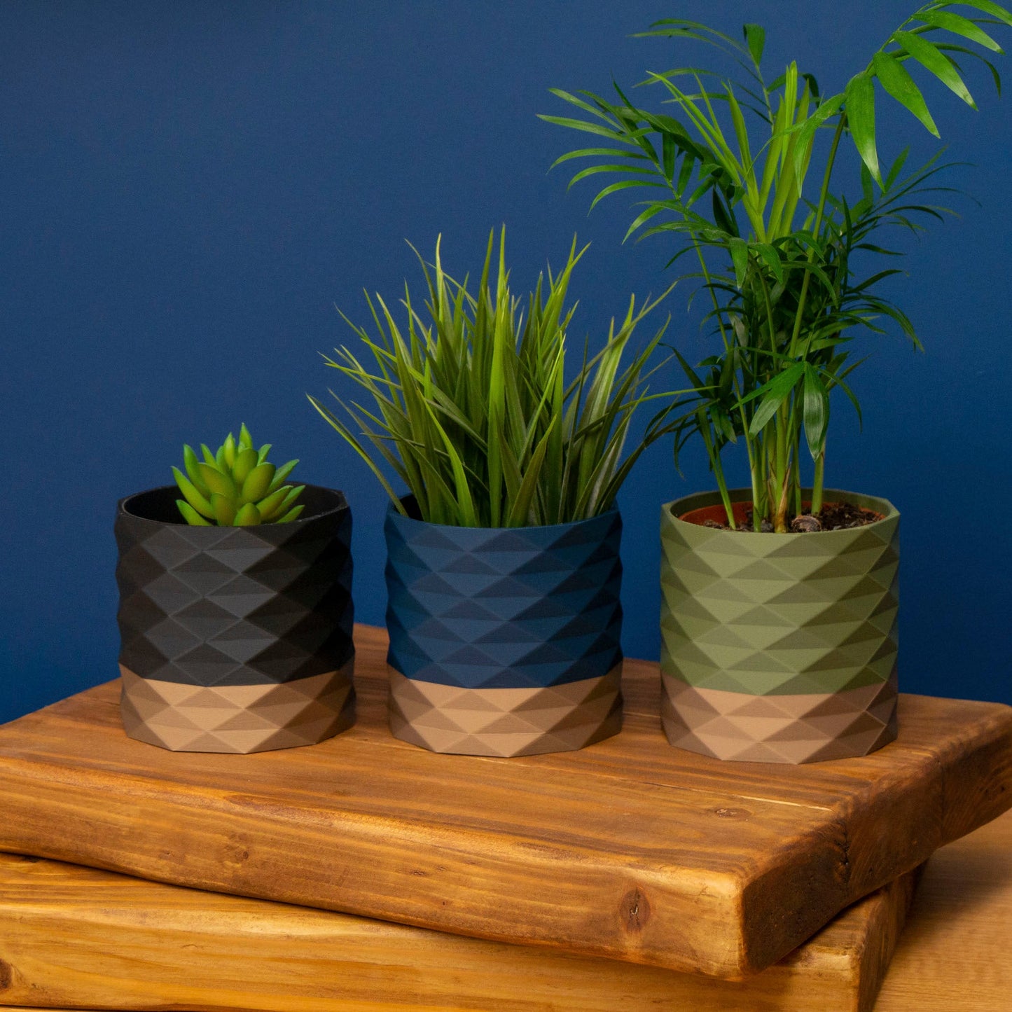 Decorative Plant Pot - Diamond Pattern - Olive Green and Gold - Vantage 3D Prints