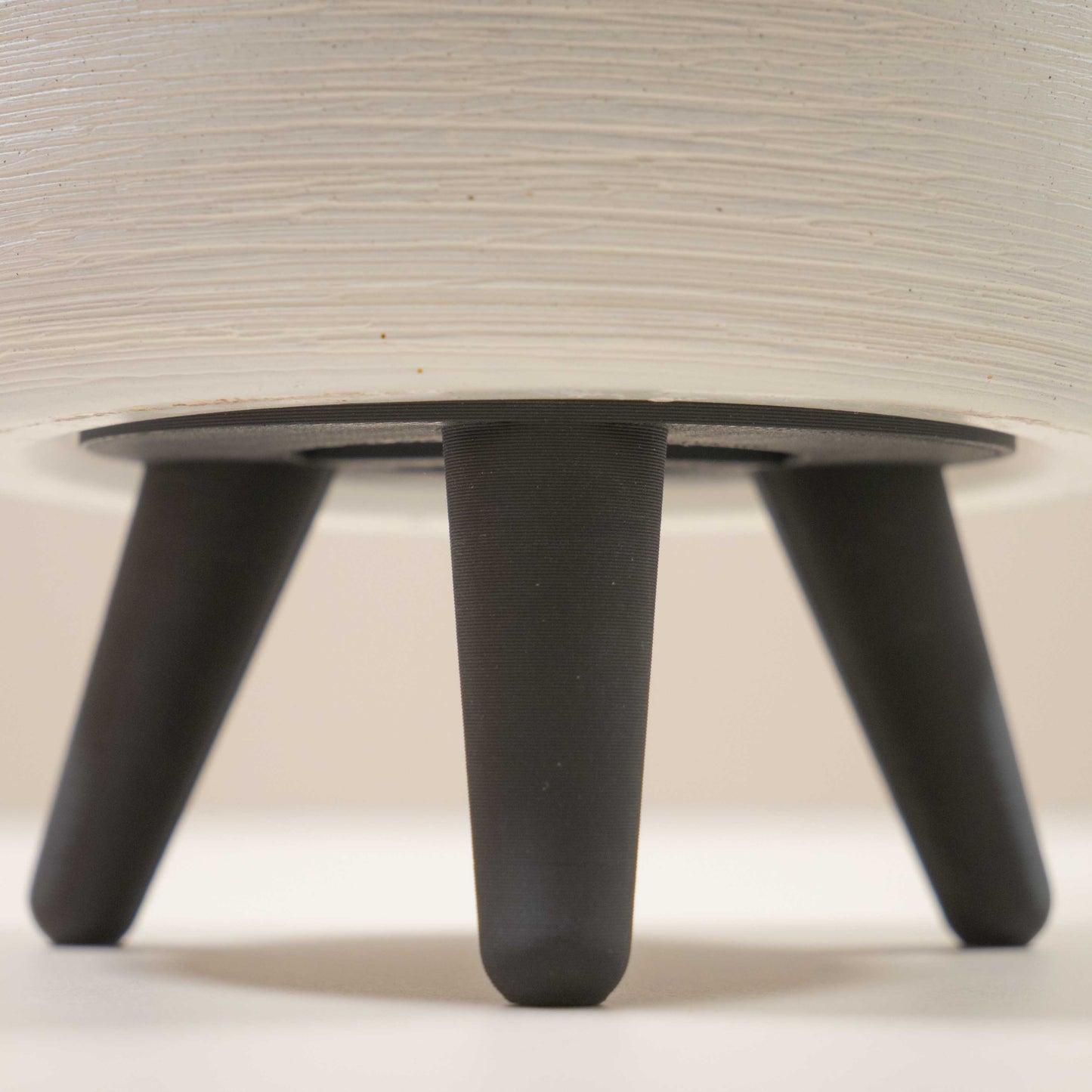 Plant Pot Legs – Modern Tripod Plant Feet for Indoor Planters – Fun Plant Lover Gift