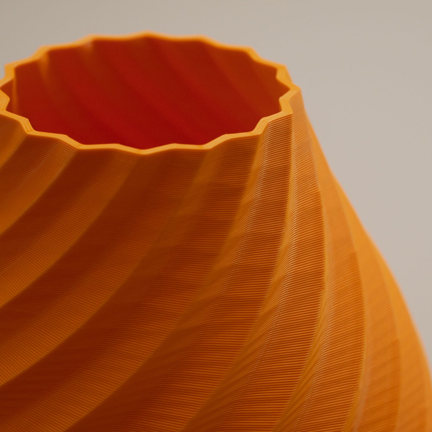 Orange Vase - Swirl Effect - Decorative 3D Print Ornament