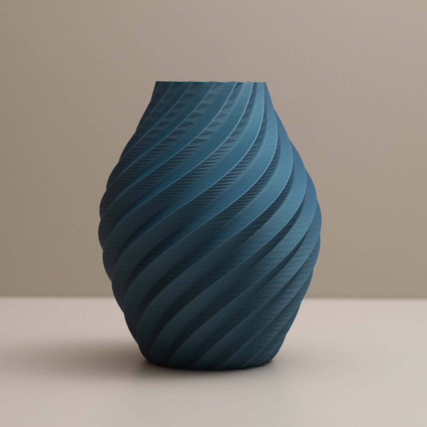 Kingfisher Teal Blue Vase - Swirl Effect - Decorative 3D Print Ornament