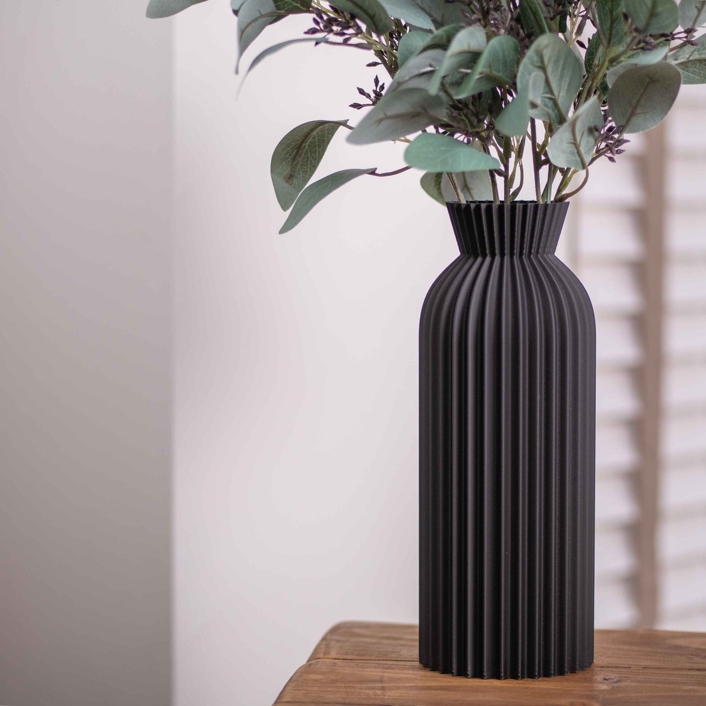 Tall Vase Decorative Ornament Black & Gold - Ripple Pattern