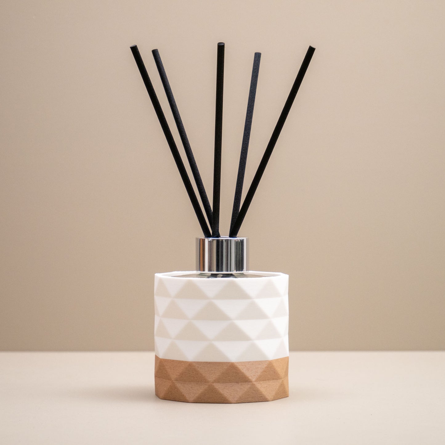 Reed Diffuser Bottle (100ml) with Diamond Pattern - Ivory White/Wood Effect