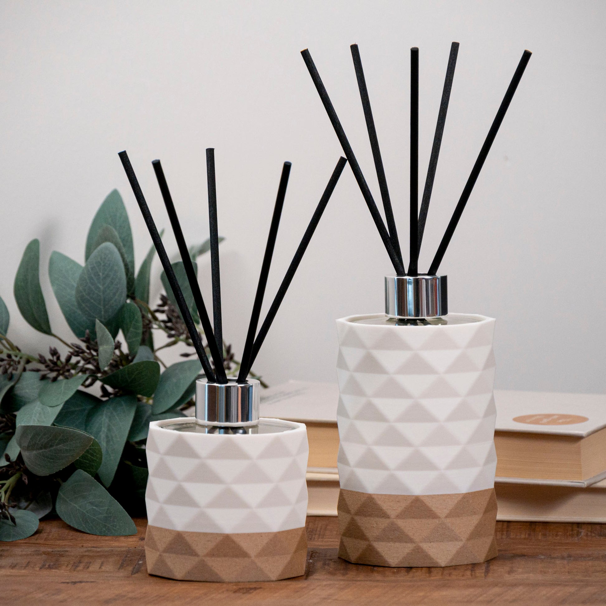 Reed Diffuser Bottle (100ml) with Diamond Pattern - Ivory White/Wood Effect - Vantage 3D Prints