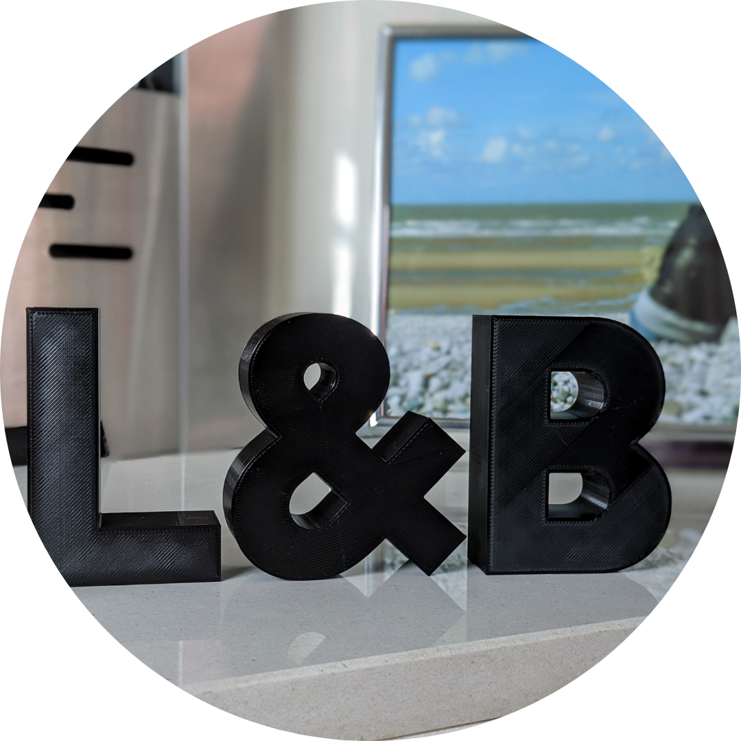 Freestanding Custom Initials - Vantage 3D Prints - 5 Star Review