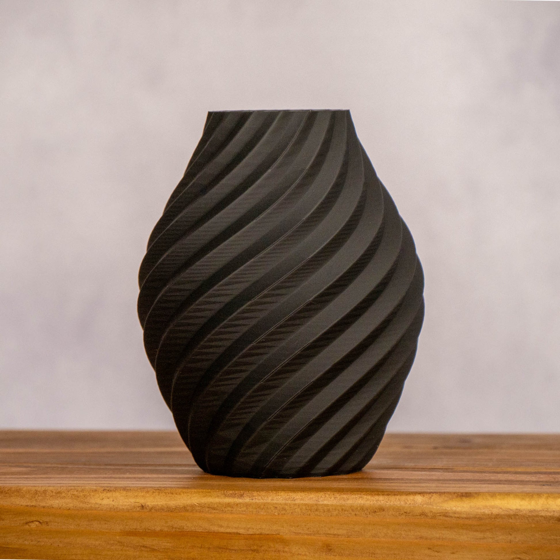 Black Vase - Swirl Effect  - Decorative 3D Print Ornament - Vantage 3D Prints