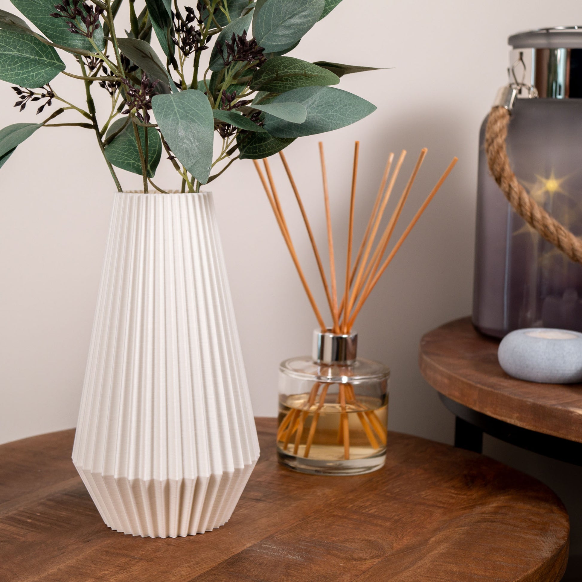 Ridged Vase in Black for Artificial Flowers - Eco Friendly Homeware - Vantage 3D Prints