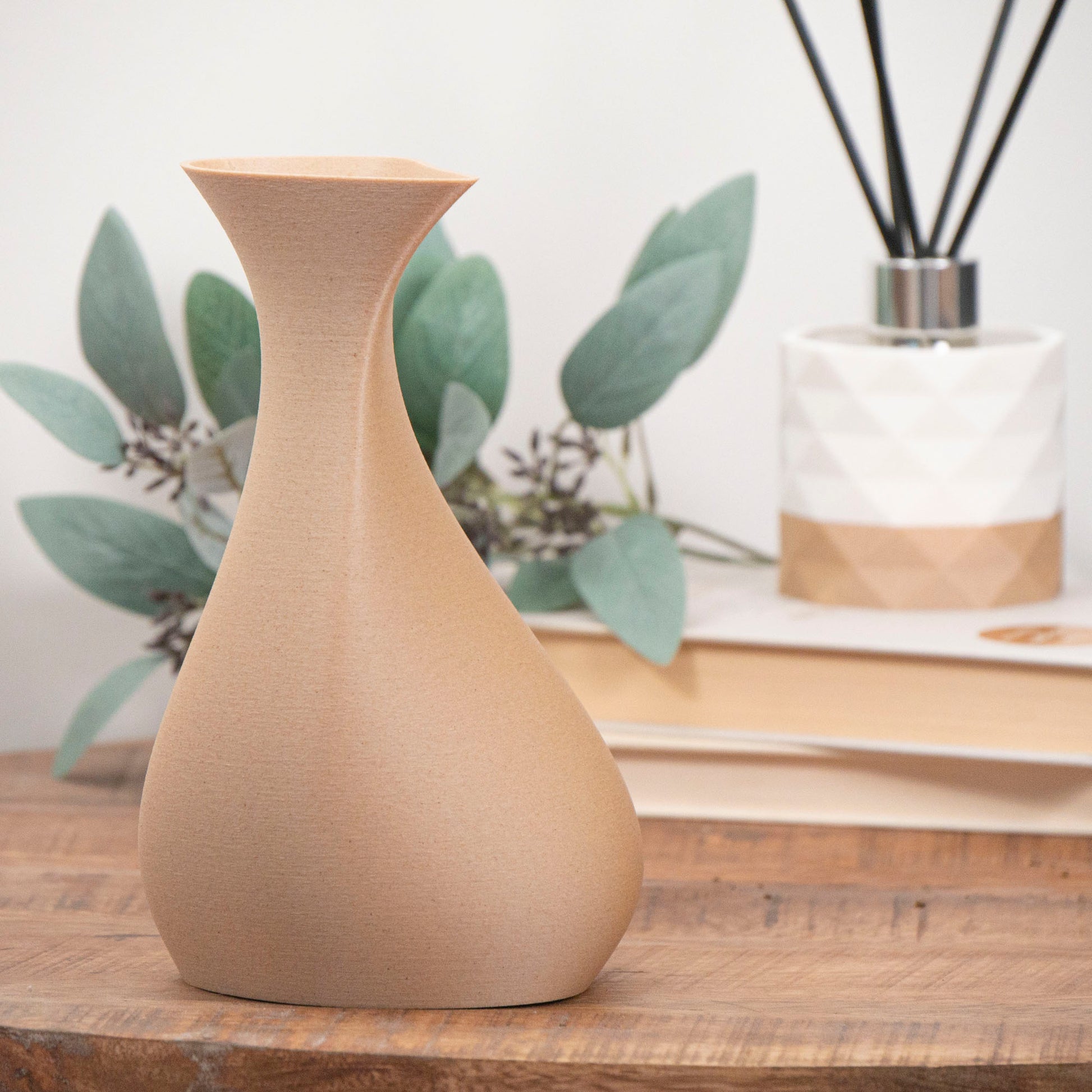 Asymmetric Vase for Artificial Flowers - Wood Effect Brown - Lightweight eco friendly thermoplastic ornament - Home Decor - Vantage 3D Prints