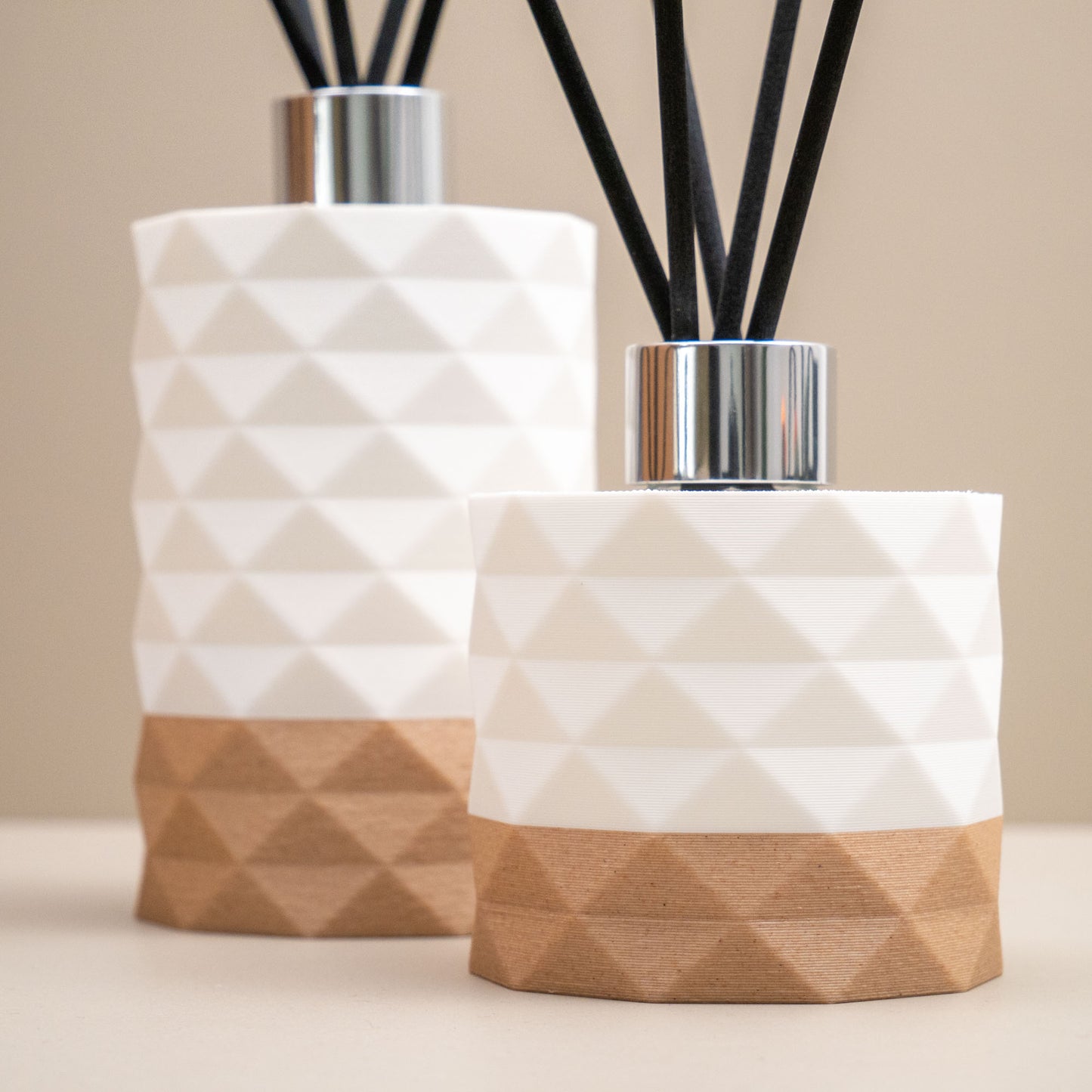 Reed Diffuser Bottle (100ml) with Diamond Pattern - Ivory White/Wood Effect